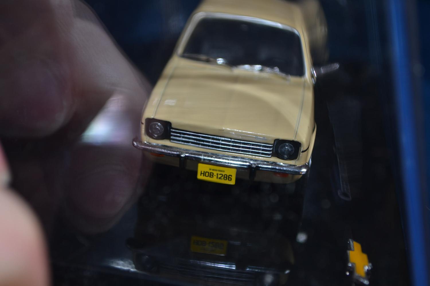 Chevrolet Chevette SL Beige 1976 1:43 DeAgostini 9cm Ny