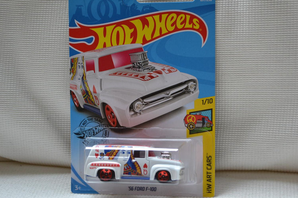 1956 Ford F-100 Kortspel Drottning Bridge 1:64 Hot Wheels USA Long card 2018 Ny