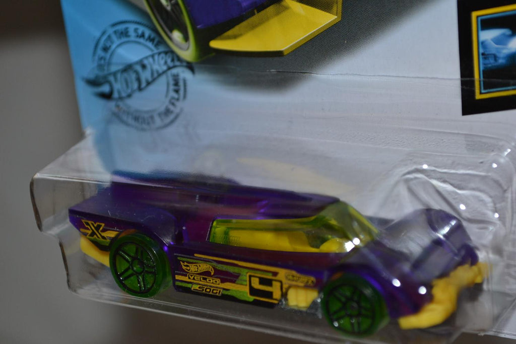 Gruppo x24 1:64 Hot Wheels (USA Long card 2018) Ny