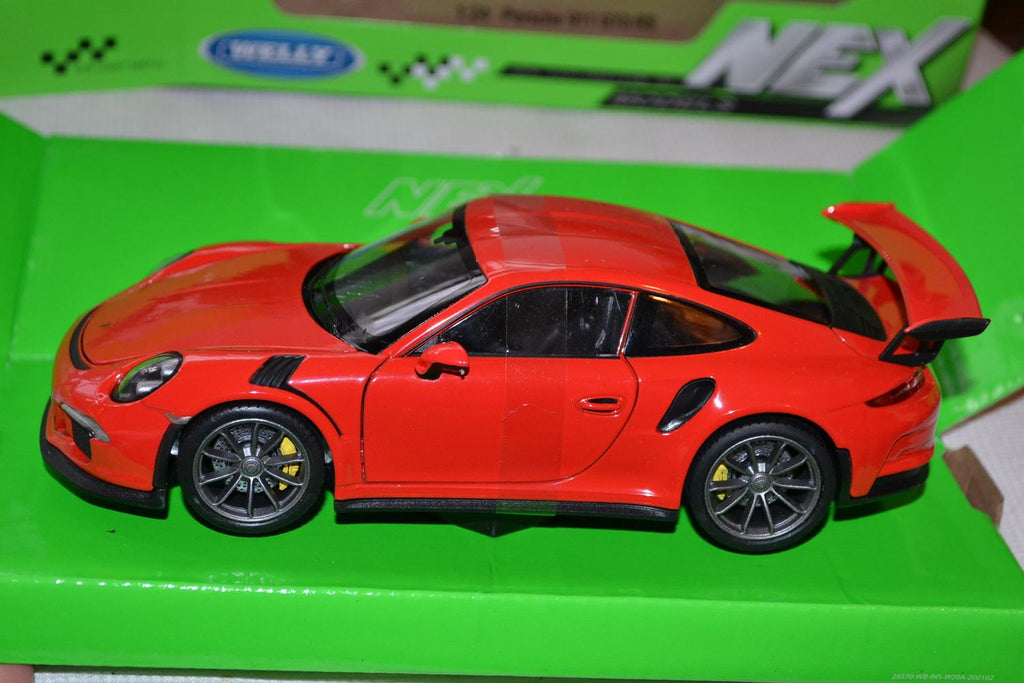 Porsche 911 GT3 RS 2015 Orange 1:24 Welly 19cm Ny