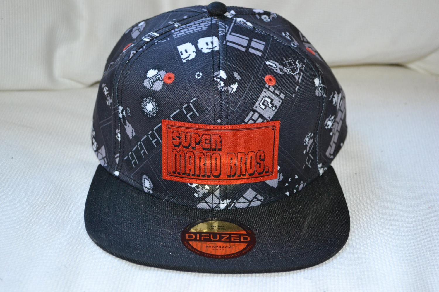 Retro 8bit Svart Super Mario Bros NES Keps (Difuzed Snapback) Ny