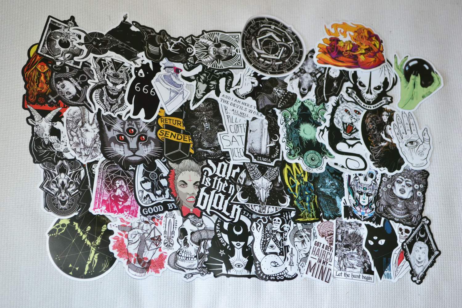 Satan Djävulen Tecken Gotiska 50st Klistermärken Stickers 7-4cm Ny