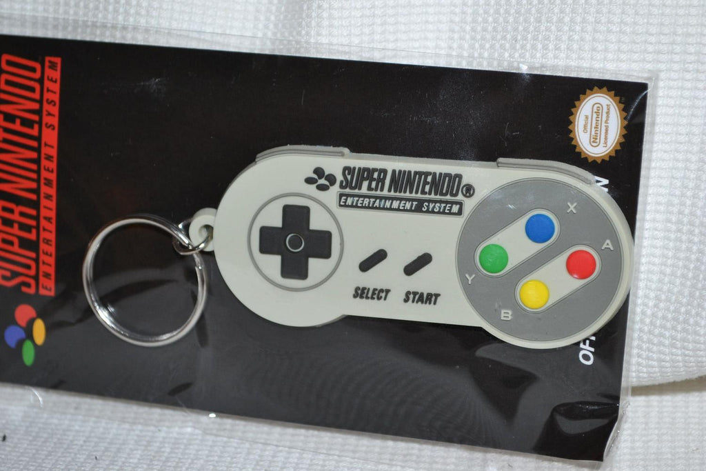 SNES Handkontroll Nintendo Gummi Nyckelring Nintendo 8cm Ny
