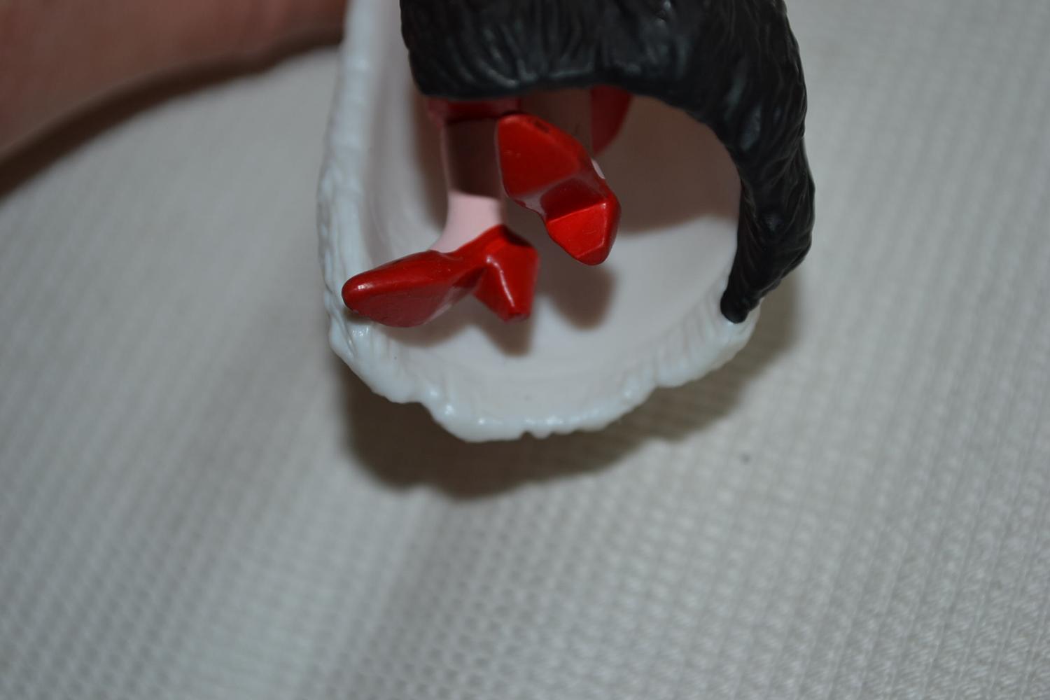 Kvinnan fr 1000 Dalmatiner Figur Bullyland Disney 10cm Ny