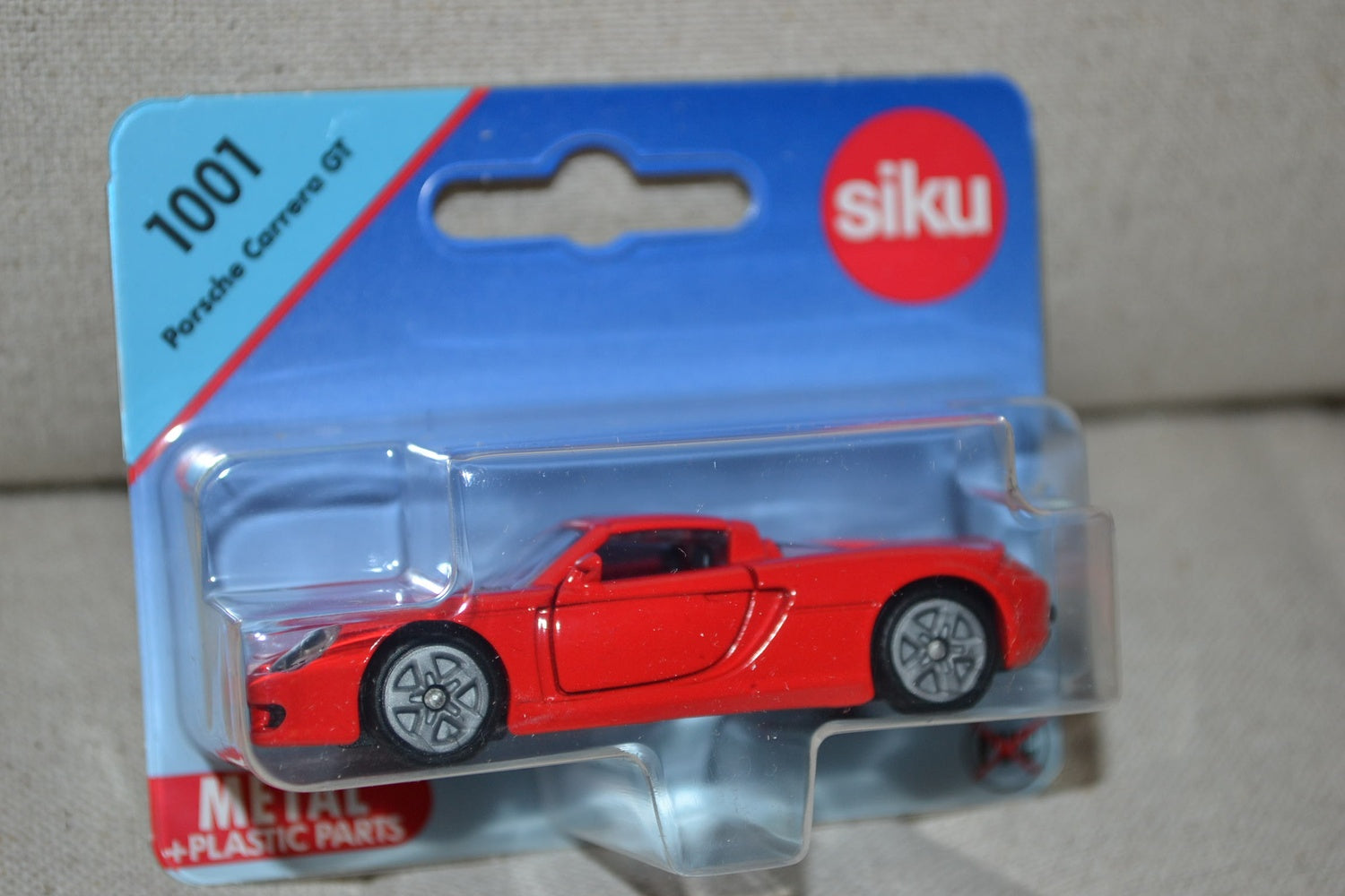 Porsche Carrera G Röd Siku 1001 8cm Ny