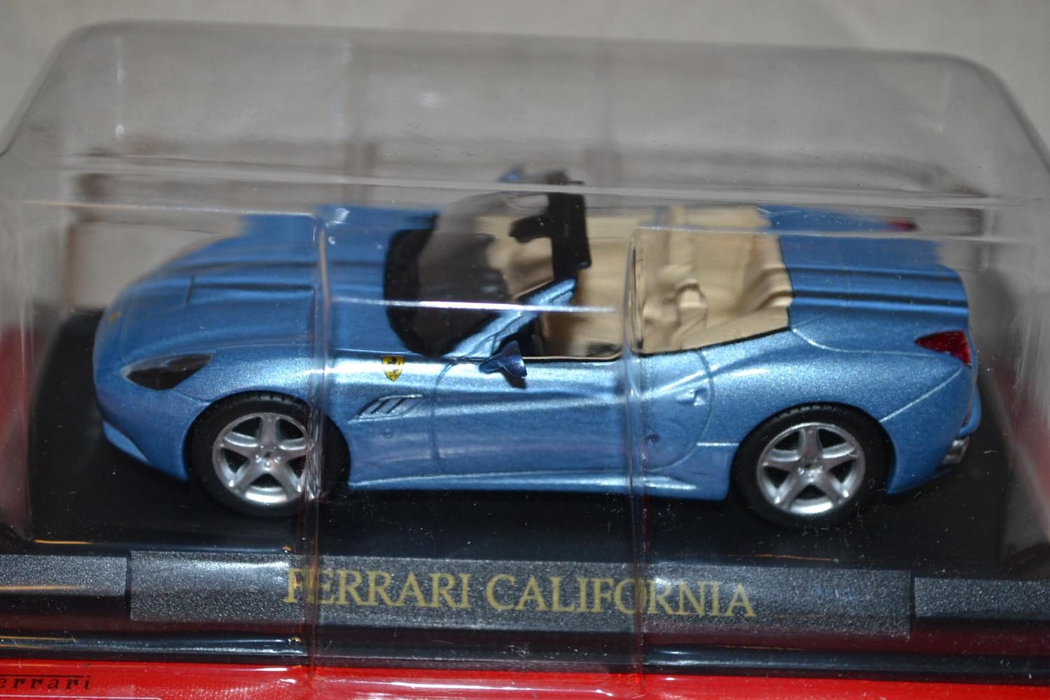 Ferrari California Cabriolet 2008 Blå 1:43 DeAgostini 11cm Ny