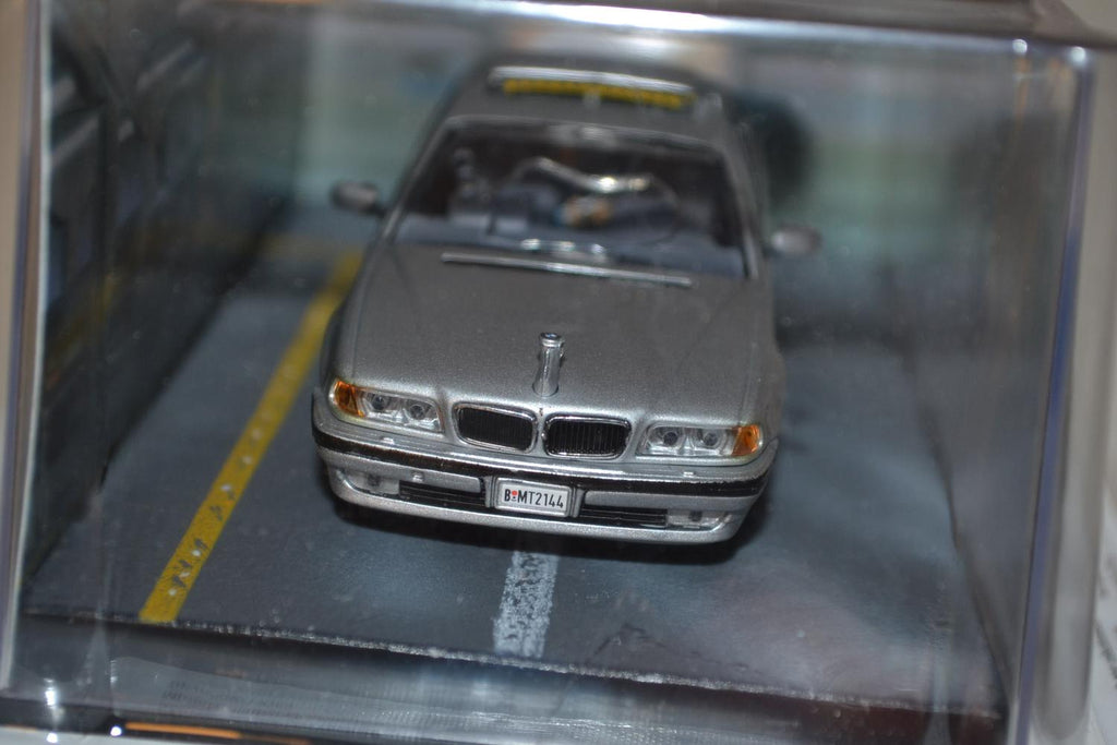 Bmw 750i TND James Bond Tomorrow Never Dies 1997 1:43 DeAgostini 12cm Ny