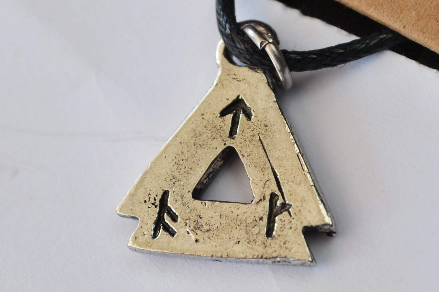 Liten Valknut Halsband Viking (Tenn Handgjord) Smycke Ny