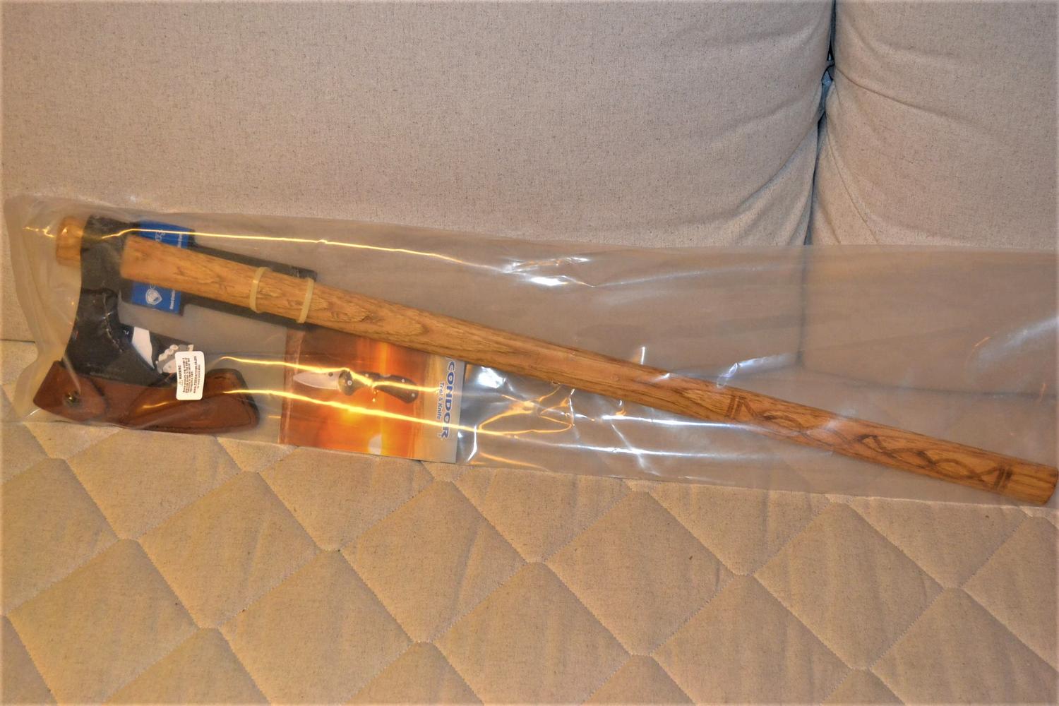 Valhalla Viking Yxa Battle Axe m. Runor Condor 76/30cm Ny