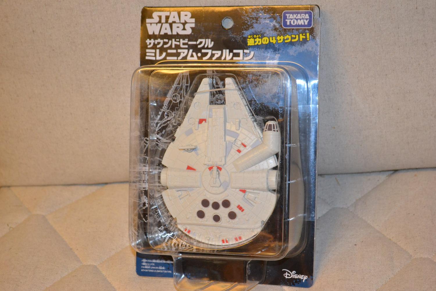 Millenium Falcon Star Wars 1:64 Tomica Japan 14cm Ny