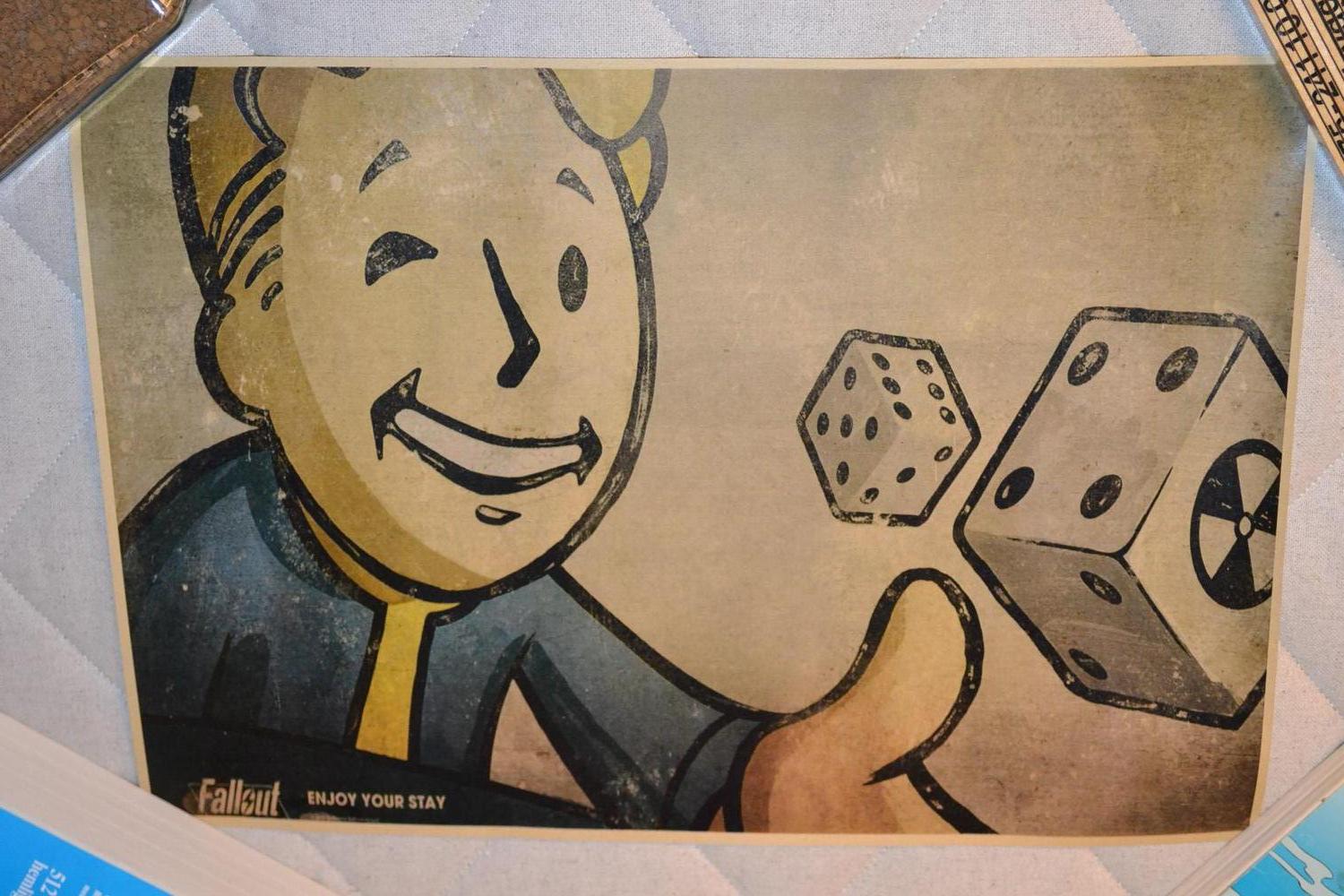 Fallout Boy m. Tärningar Enjoy Your Stay Poster Affisch 42*30cm Ny