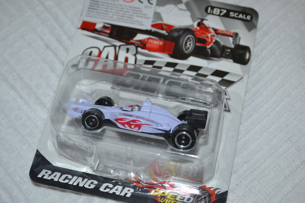 Vit Bil Formula 1 F1 Racing 1:87 1:64 (7cm) Ny