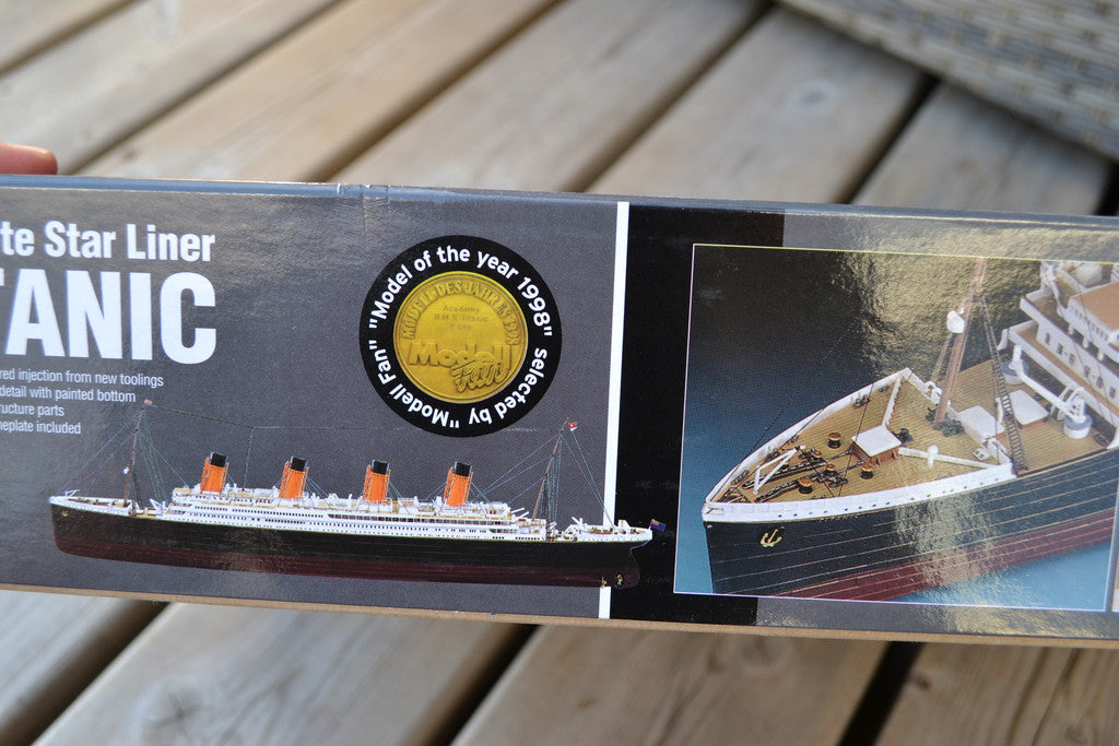 R.M.S.TITANIC WHITE STAR LINER 1:400 Academy MCP 14215 (67cm