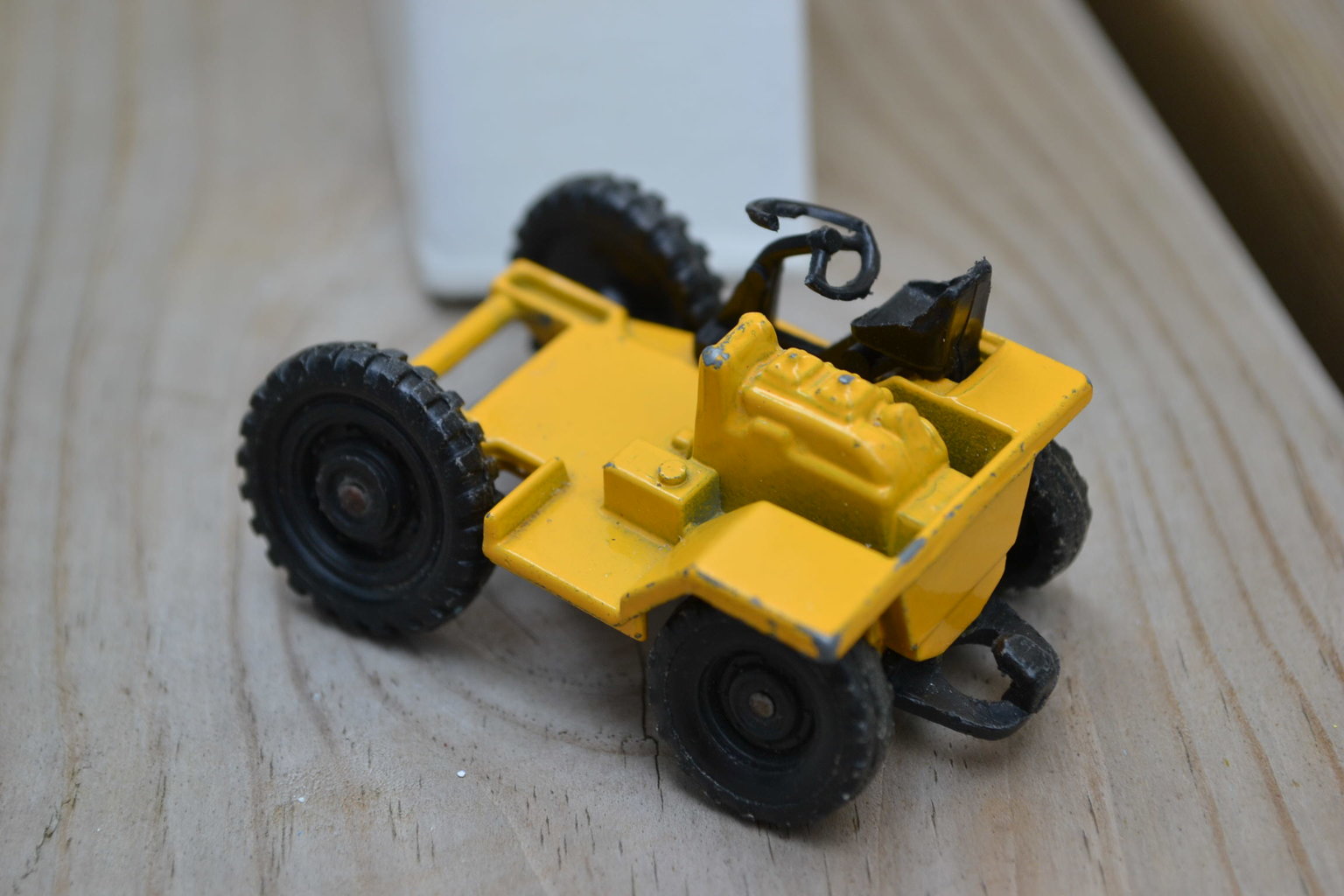 Traktor/Fyrhjuling Dragare Corgi (Made in Gt. Britain) Gul M