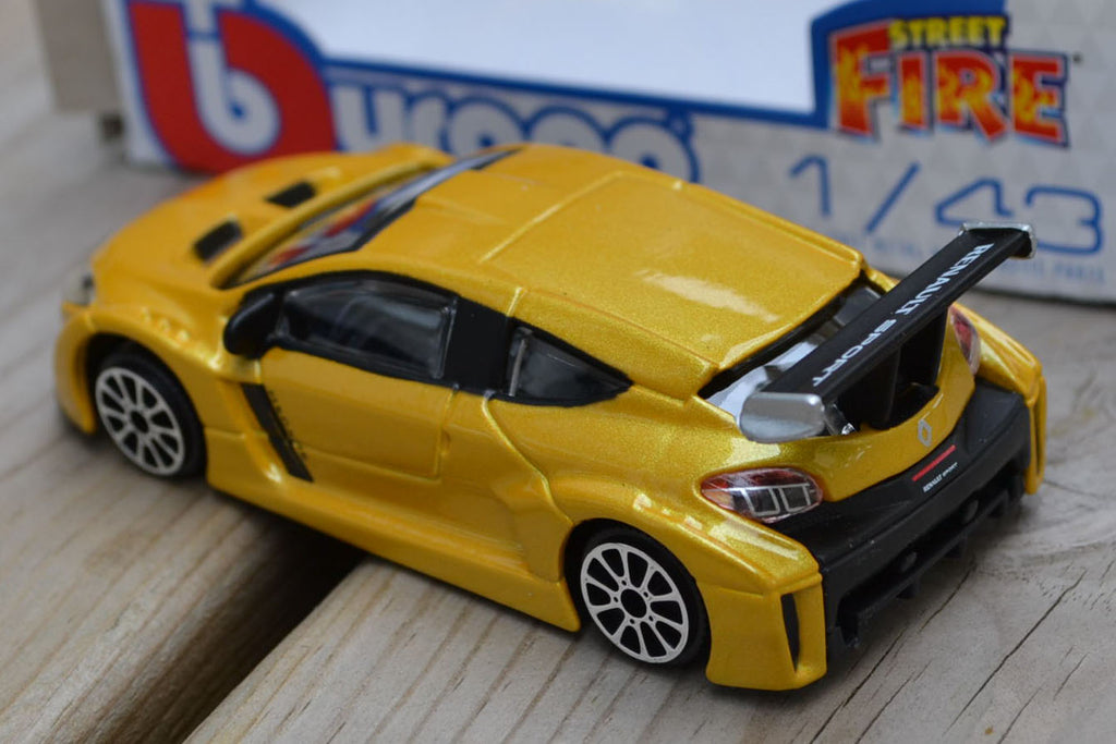 Renault Megane 1:43 Burago Gul Metallic Racing Sport Bburago