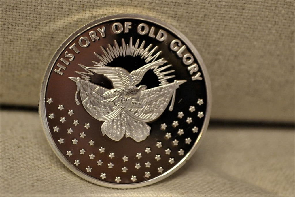 Betsy Ross Flag 1777 Mynt USA Silverplätering 4cm Ny