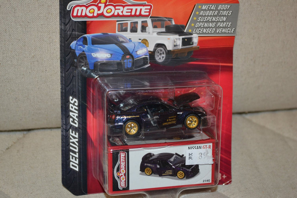 Nissan GT-R Lila Guldfälgar GTR Majorette 1:64 7cm Öppningsbara delar Ny