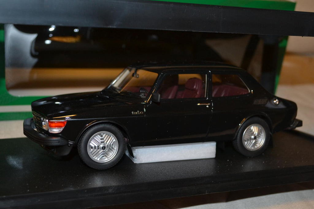 Saab 99 Turbo 1978 Svart 1:18 Cult 24cm Ny
