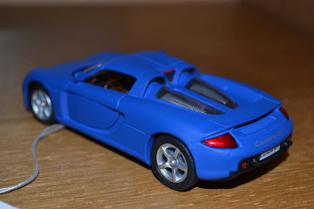 Porsche Carrera GT Blå Kinsmart 1:36 Ny Se Hit!