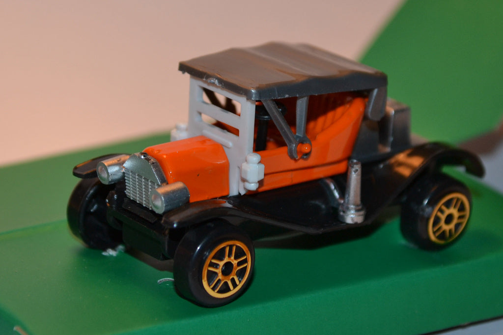 Klassisk Bil Orange (Vintage Series - Yibao 1:64) 20/30-tal,