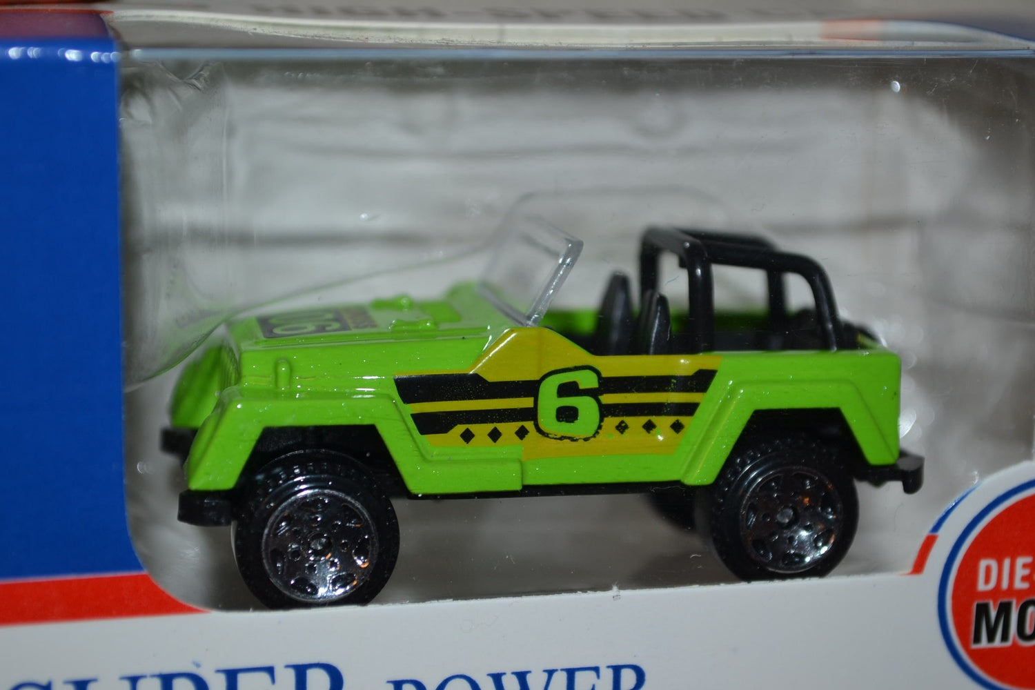 Grön Offroad Bil 6cm 1:64 Superpower Ny
