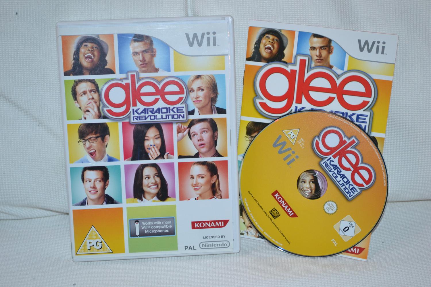 Karaoke Revolution Glee Wii Nintendo Komplett Fint Skick