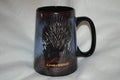 The Iron Throne m. Logo Game of Thrones Mugg Keramik Kopp 14cm Ny