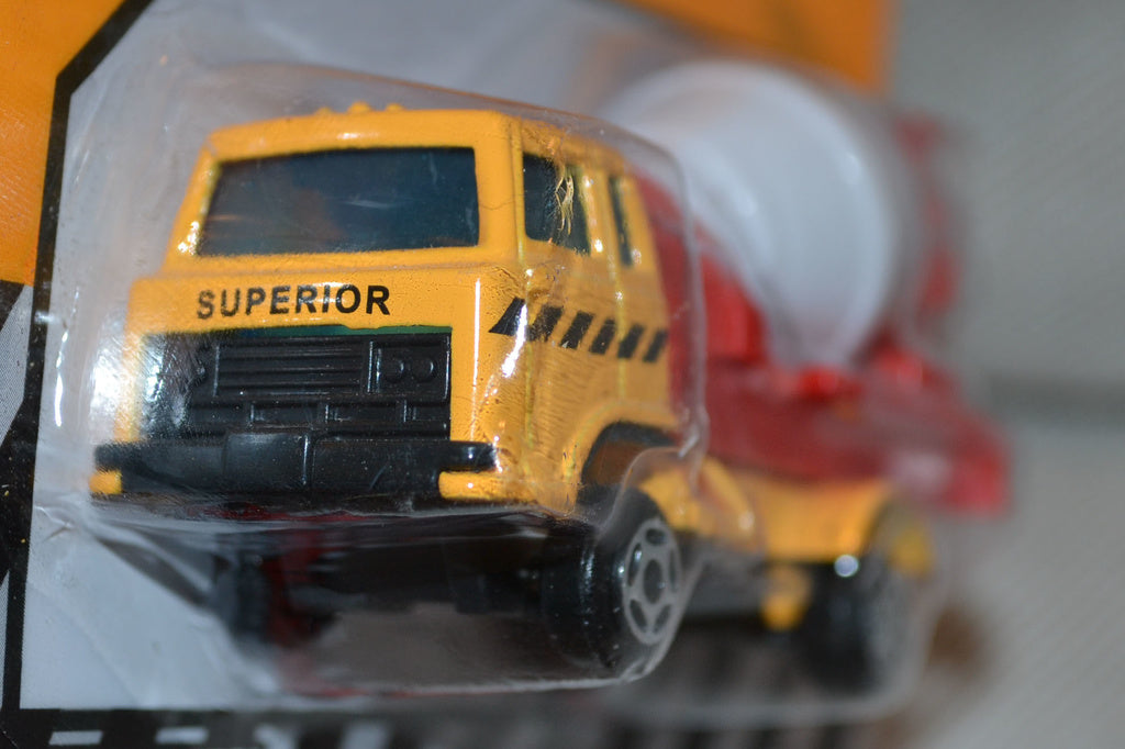 Cementbil Orange 1:72 (Arbetsfordon) 7,5cm Bil Ny