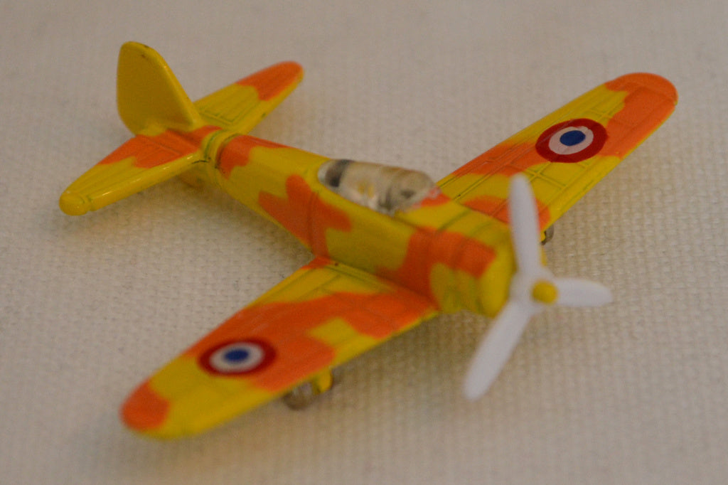 Spitfire Gul Flygplan 5cm Andra Världskriget WW2 Rörlig Prop