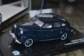 Volvo PV 60 fr. 1947 1:43 Triple 9 Collection Mörkblå Ny