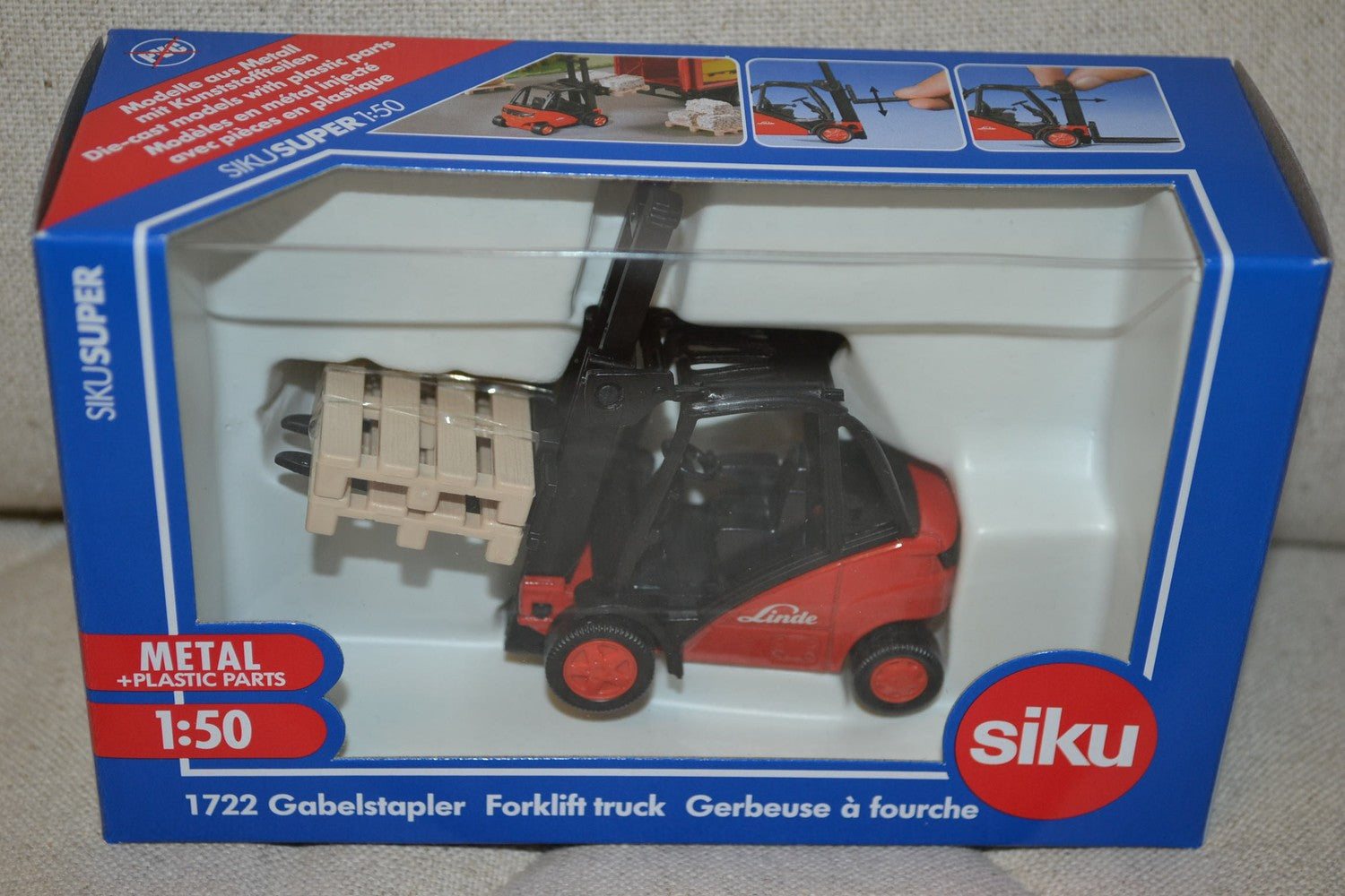 Gaffeltruck m. 2st Pallar 1:50 Siku 1722 9cm Ny