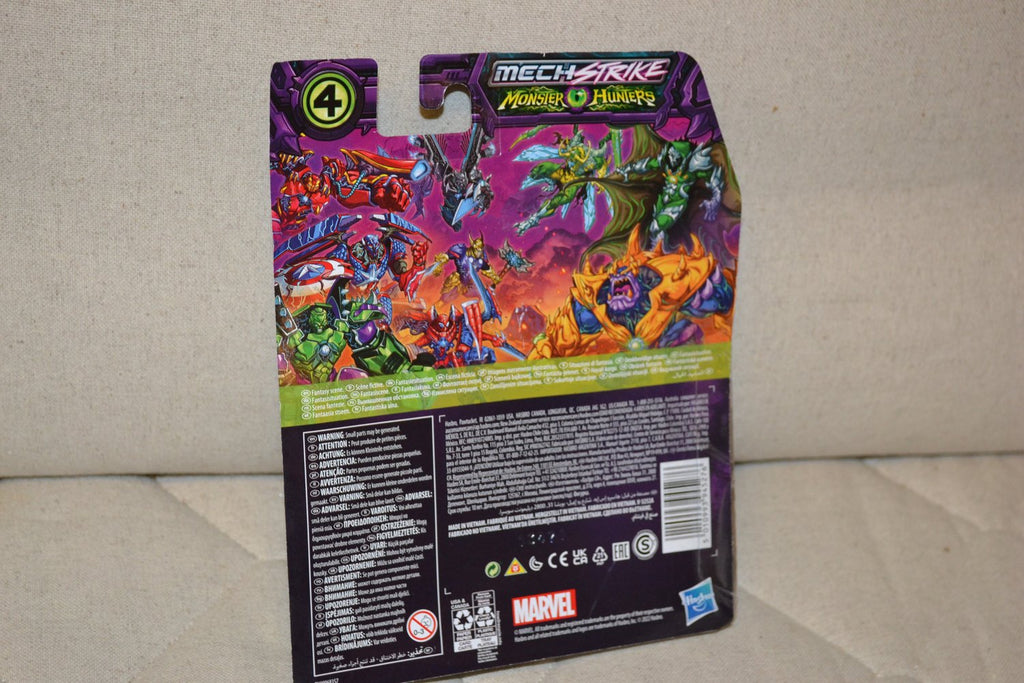 Doctor Doom m. Sköld Marvel Figur 15cm Mechstrike Monster Hunters Hasbro Ny