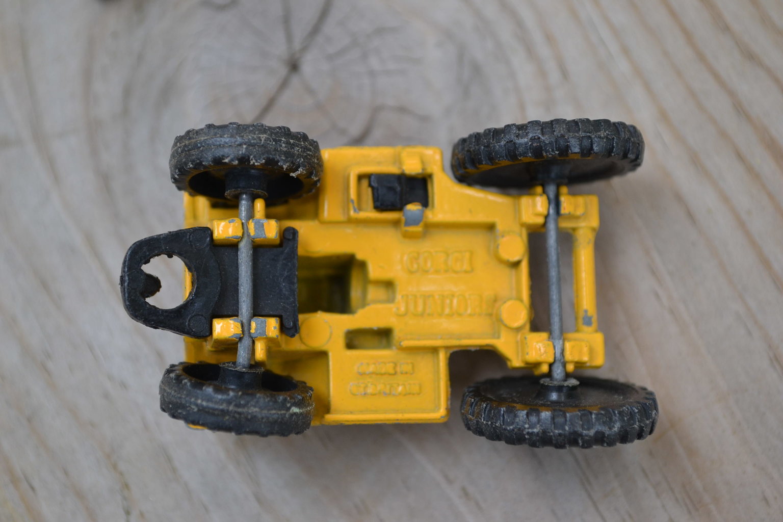 Traktor/Fyrhjuling Dragare Corgi (Made in Gt. Britain) Gul M