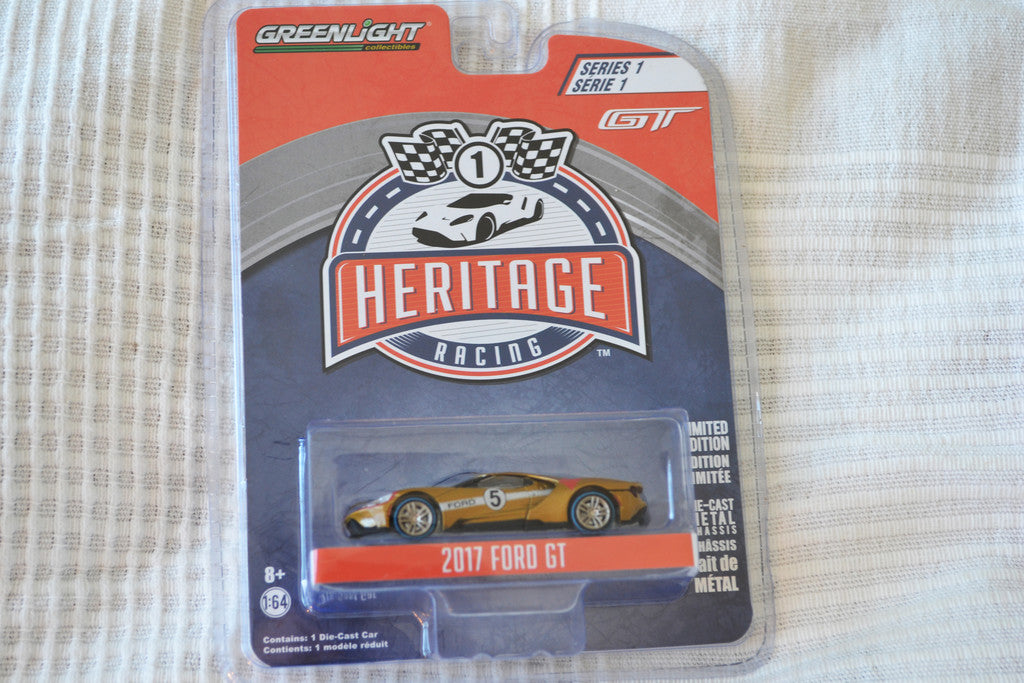 Guld 2017 Ford GT 1:64 Greenlight (Ford GT Heritage Series 1