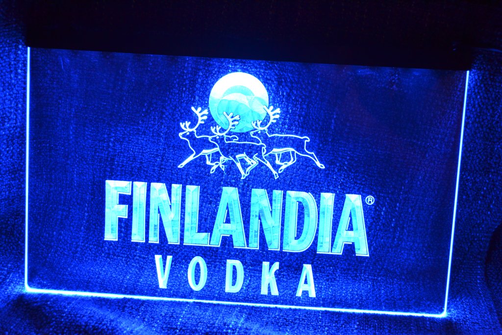 Finlandia Vodka Skylt LED Blå Logo Reklamskylt Sprit/Bar Ny