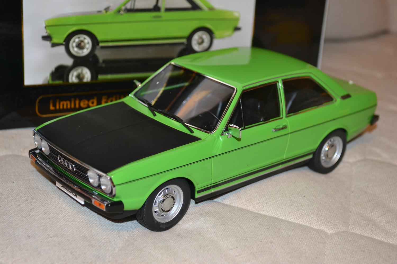 AUDI 80 GT/E B1 1975 Grön 1:18 KK Scale 23cm Ny