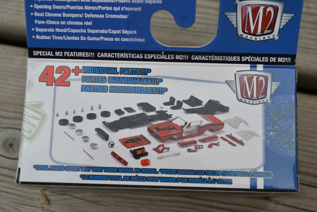 1966 Dodge L600 Truck 1:64 M2 Machines (Detroit Muscle, Mopa