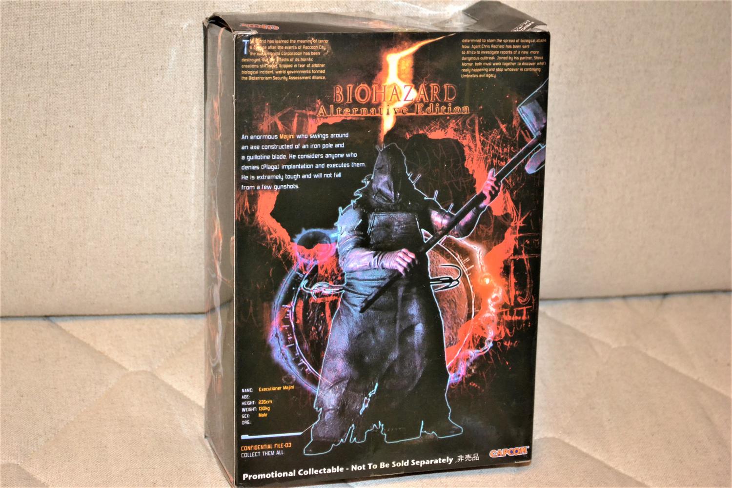 Executioner Majini Resident Evil 5 Biohazard Capcom NECA 20cm (Skadad FRP) Ny