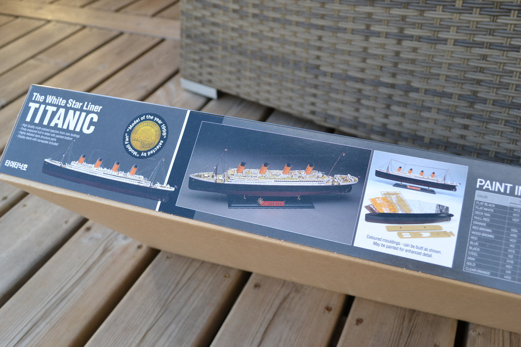 R.M.S.TITANIC WHITE STAR LINER 1:400 Academy MCP 14215 (67cm