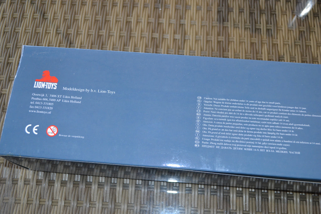 Volvo NH-12 Lastbil Amerikansk/Australien 1:50 Lion Toys Ny