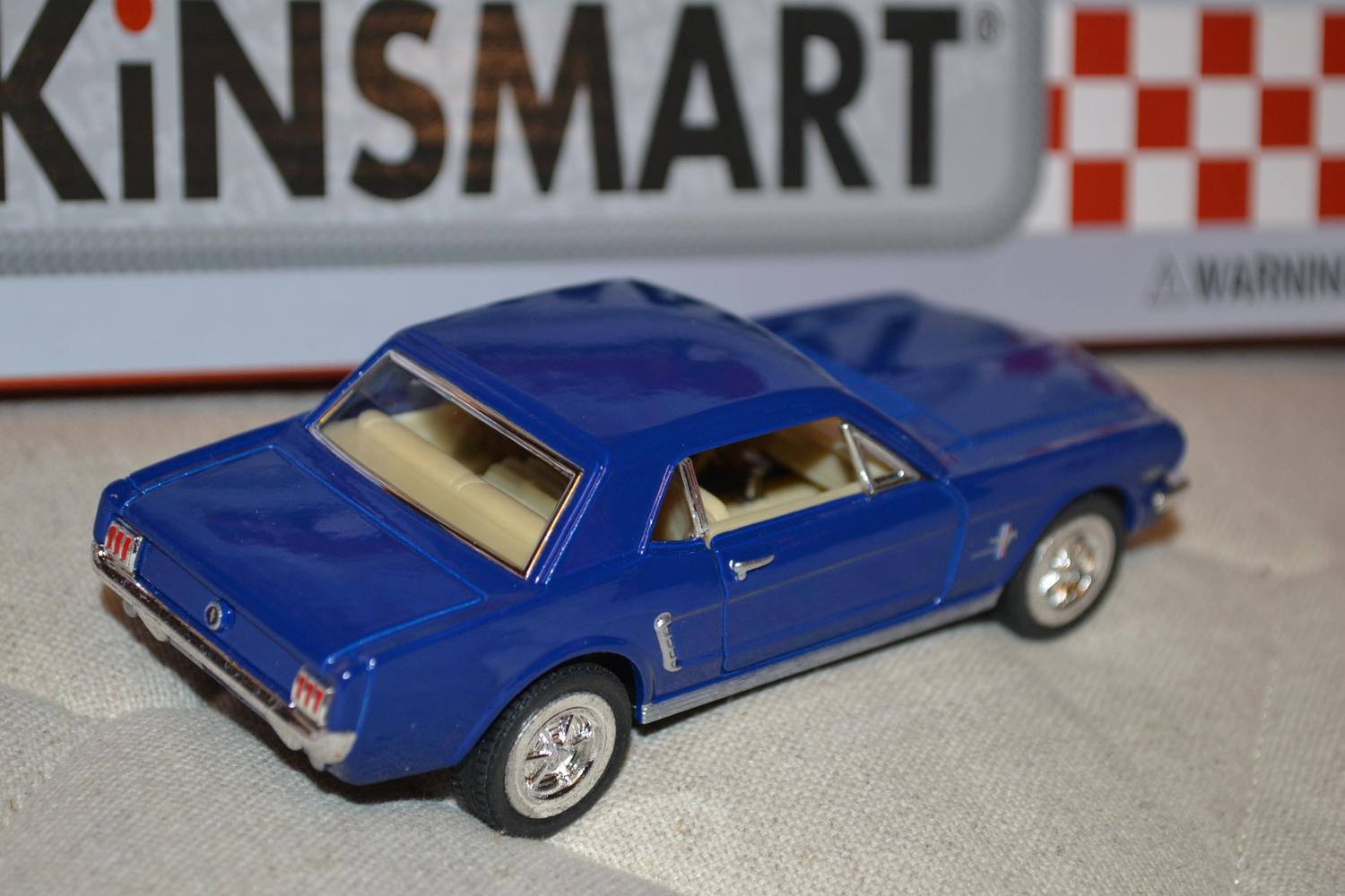 Blå Ford Mustang 1964 1:36 1:38 Kinsmart 12cm Ny