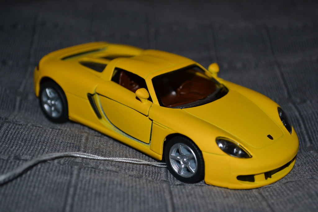 Porsche Carrera GT Gul Kinsmart 1:36 Ny Se Hit!