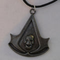 Assassin's Creed Brotherhood m. Döskalle Logo Stilren Halsba