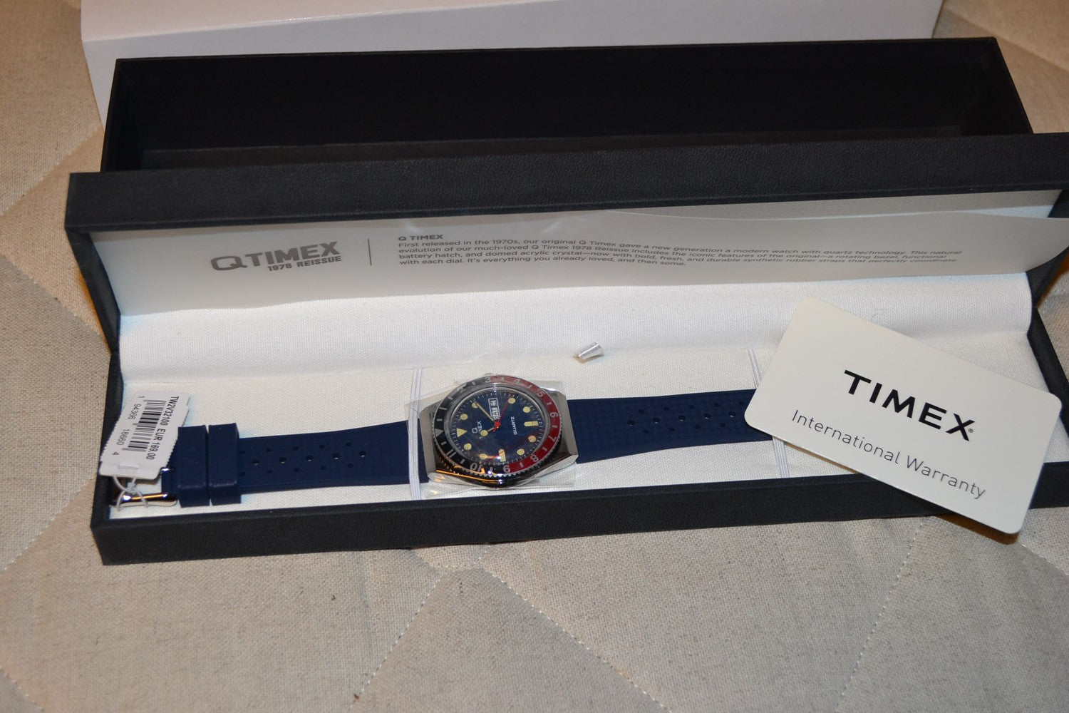 Timex Q Blå 1978 Reissue Gummi 38mm Klocka Armbandsur TW2V32100 Ny