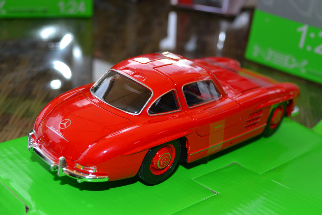 Mercedes Benz 300 SL 50-tal 1:24 Welly Nex Models Ny