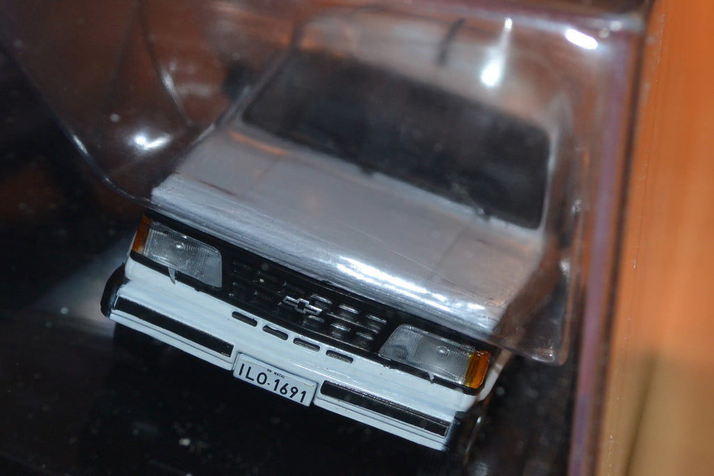 Chevrolet C-20 fr. 1994 Pickup Vit/Svart 1:43 DeAgostini Ny