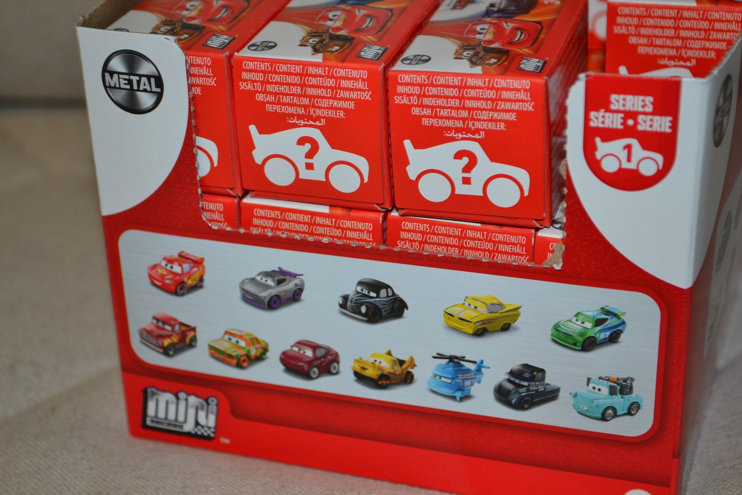 1st Bil Slumpmässig Disney Pixar Cars Mini Racers Blindpack Metall 4cm Ny