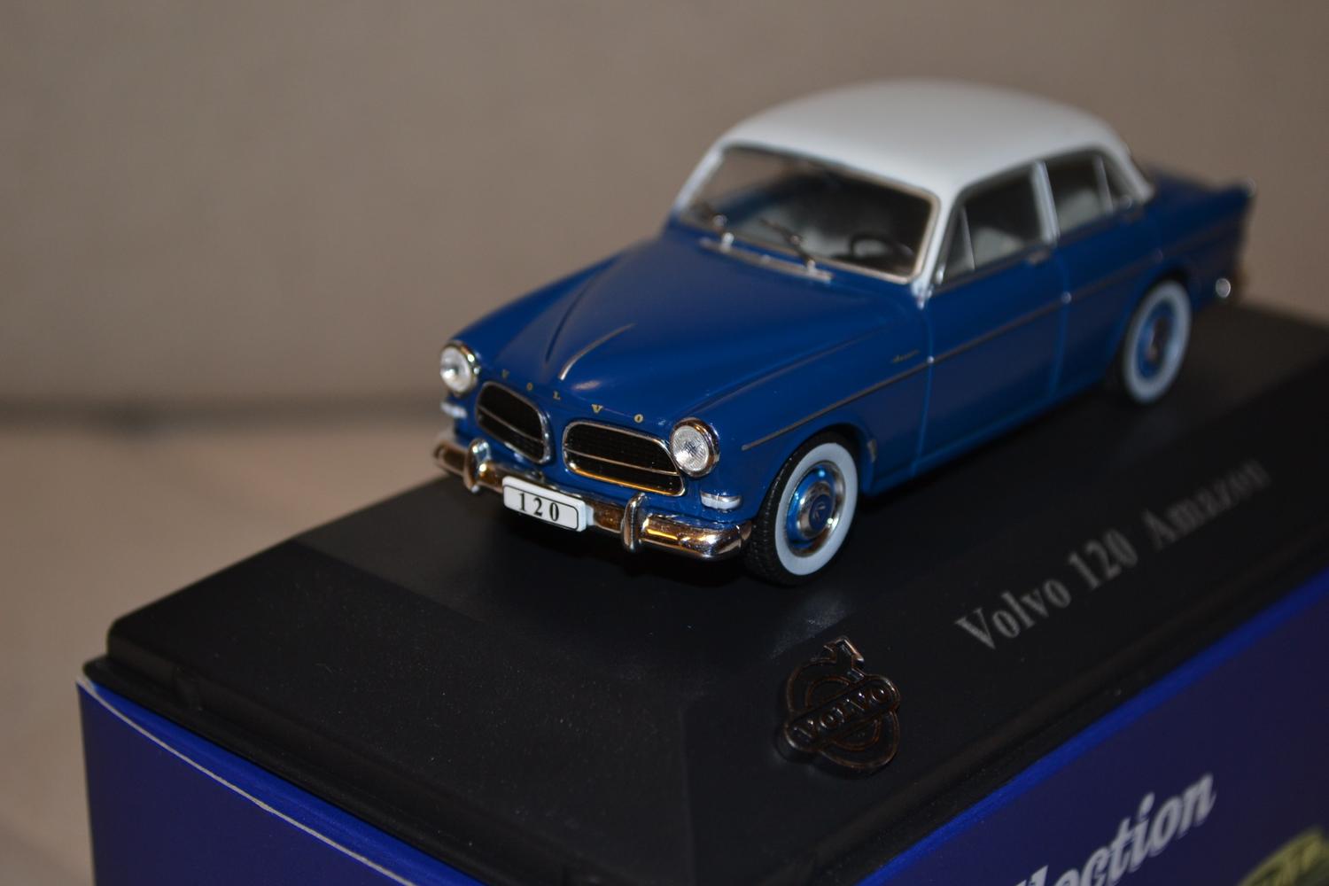 Volvo 120 Amazon 1965-1967 Blå/Vit 1:43 Editions Atlas 10cm Ny