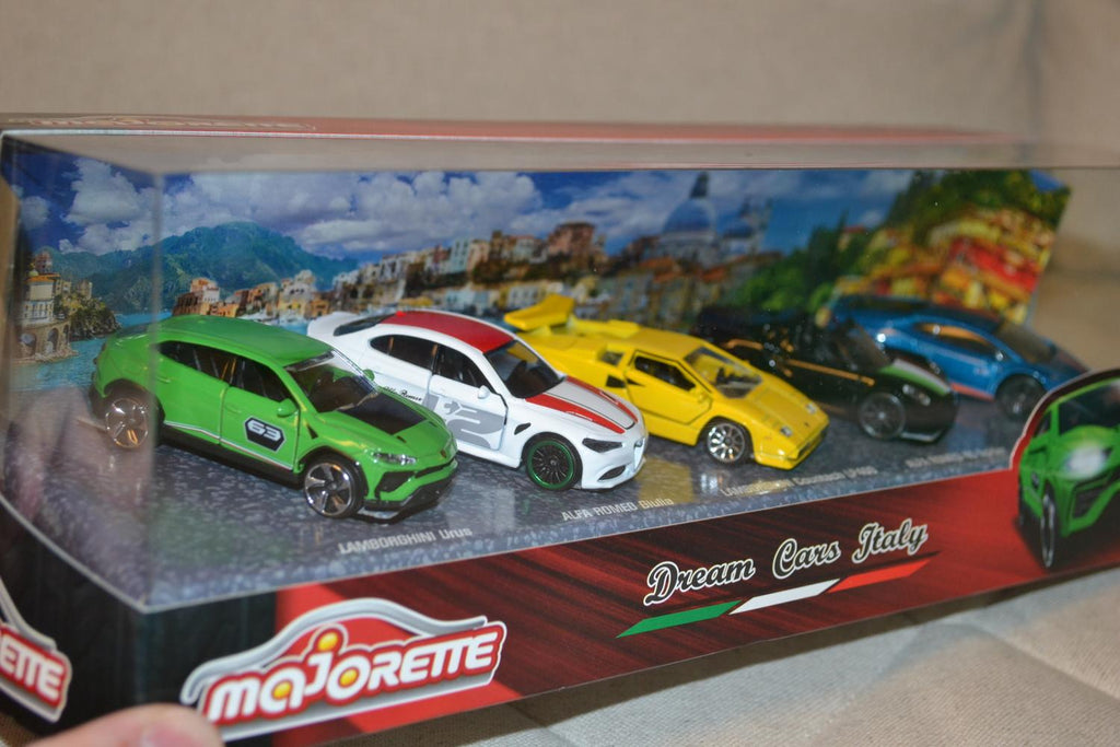 5st Italienska Bilar Lamborghini Alfa Romeo 1:64 Majorette 7cm Ny