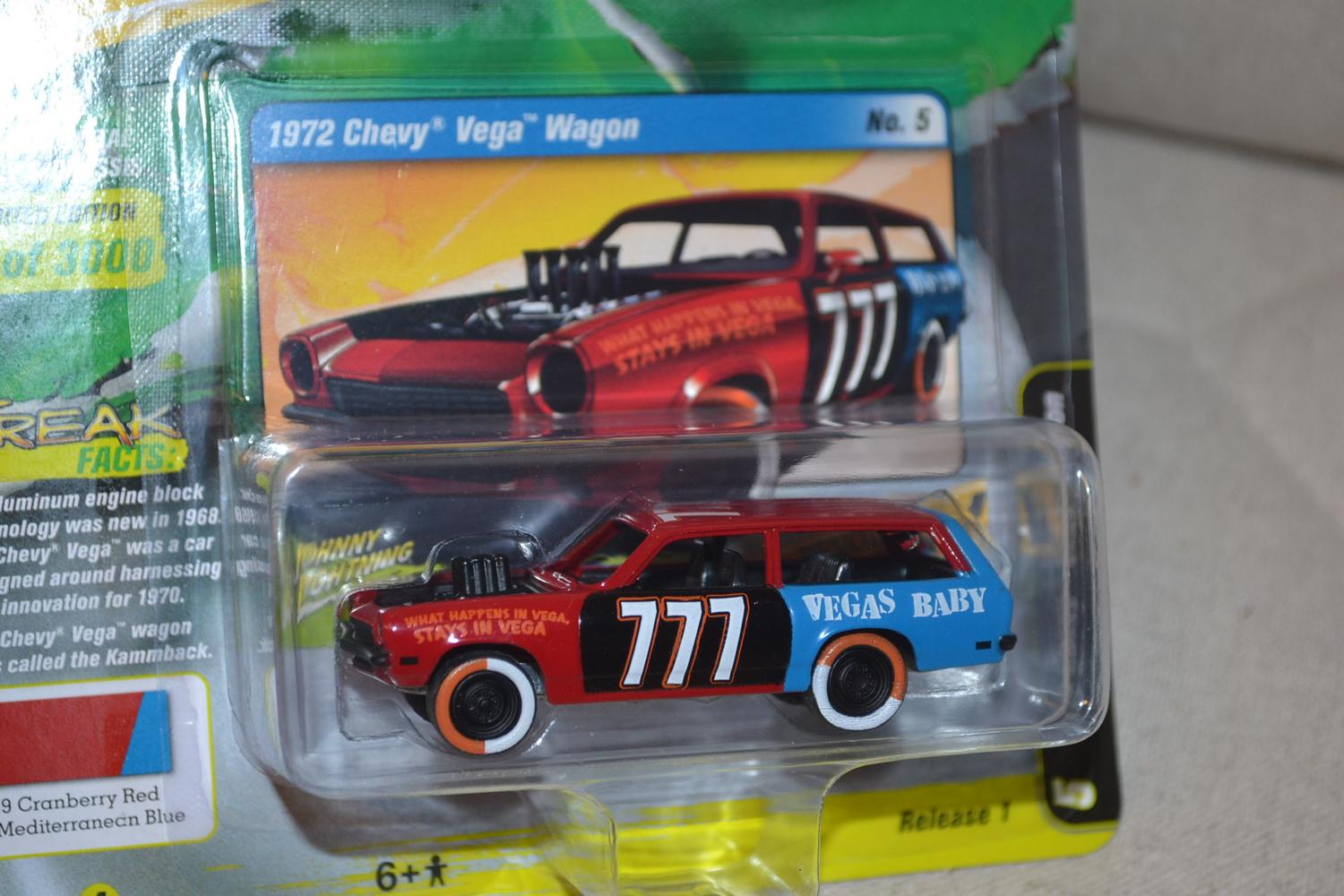 1972 Chevy Vega Wagon 1:64 Johnny Lightning (Street Freaks 13A) 7cm Ny